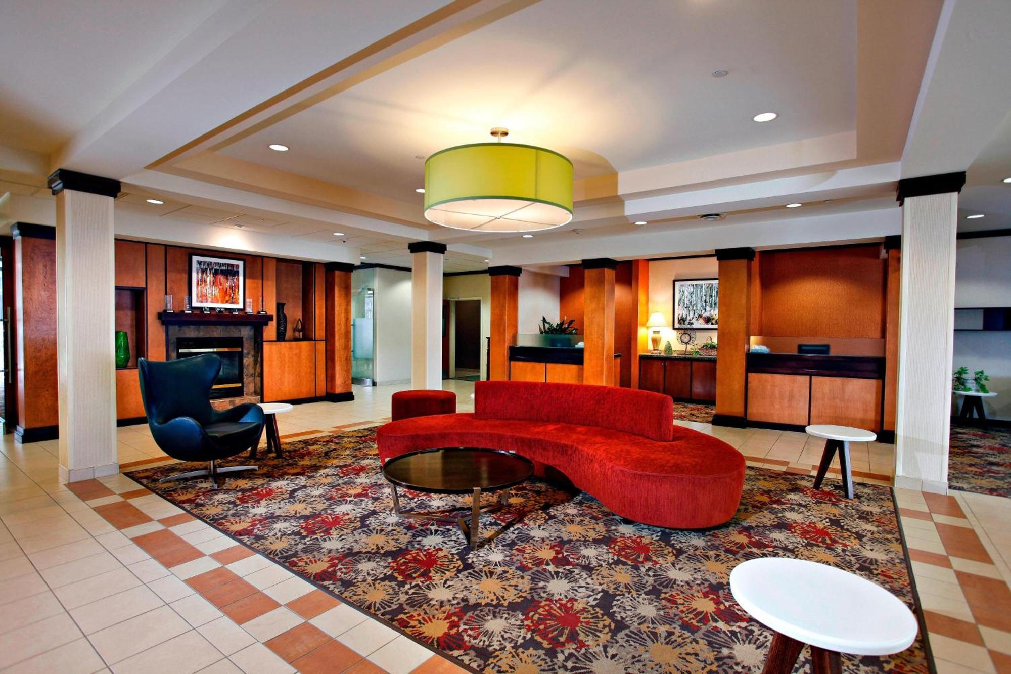 Hotel Marriott Fairfield Sudbury Esterno foto