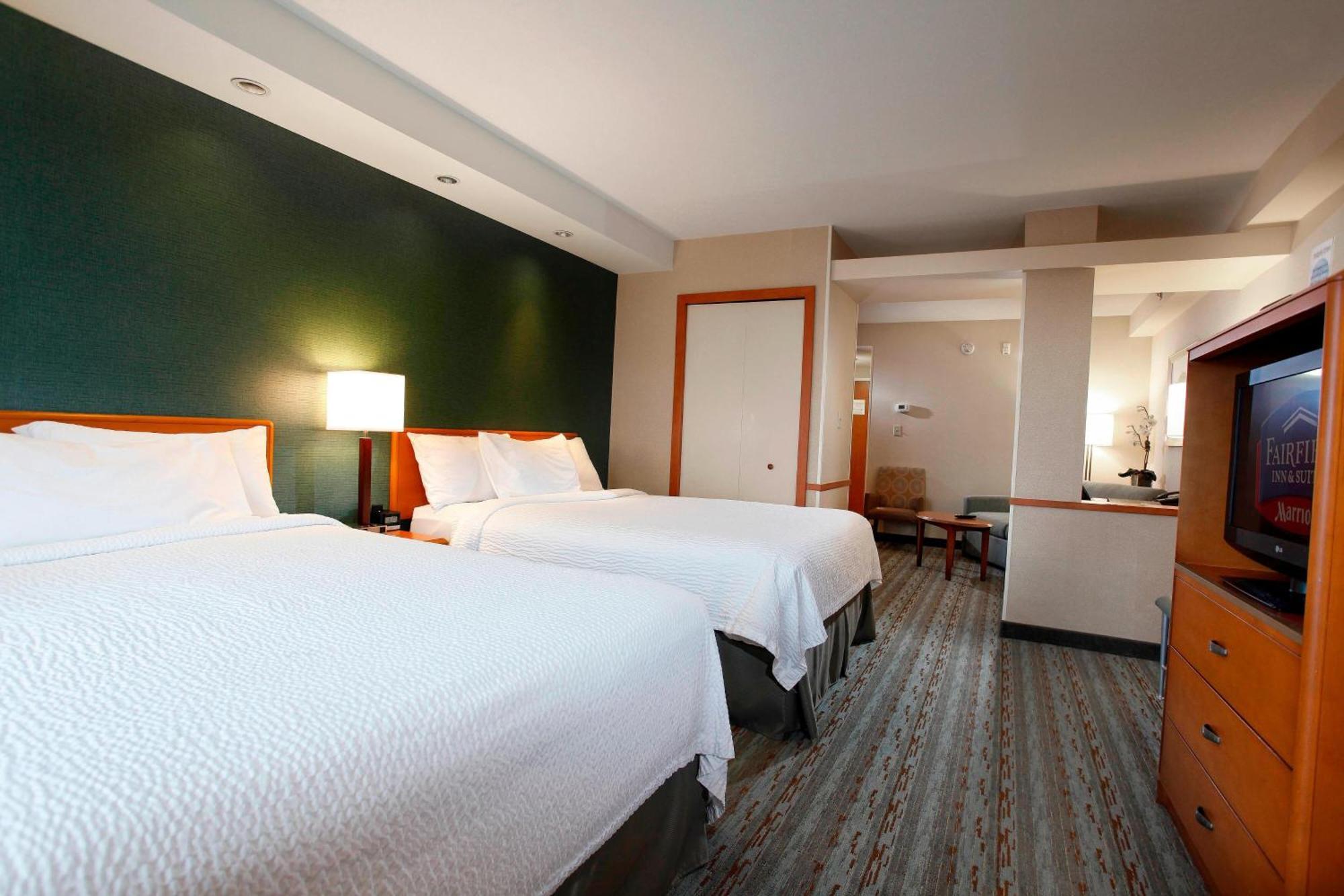 Hotel Marriott Fairfield Sudbury Esterno foto